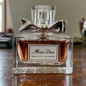 Miss Dior Absolutely Blooming